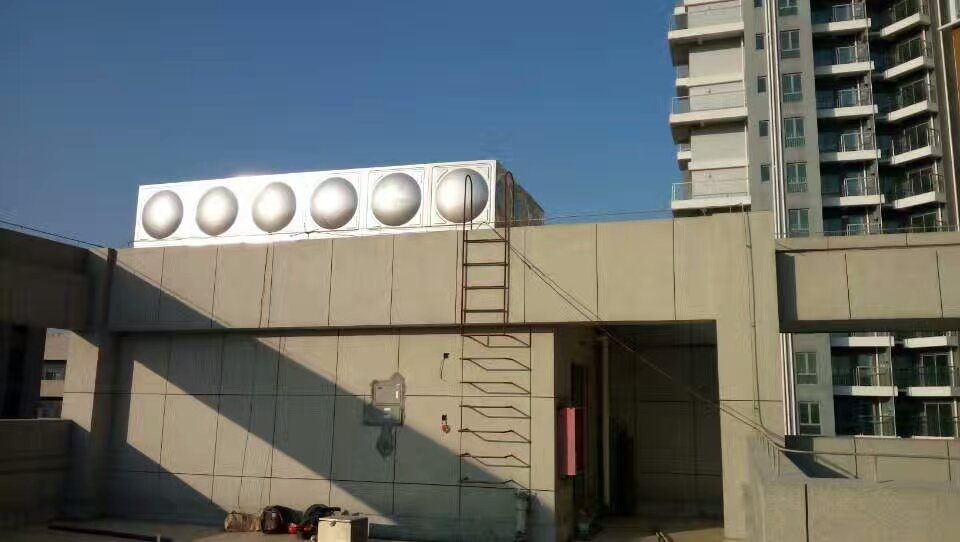 深圳龙岗坑梓消防中队新建大楼不锈钢水箱